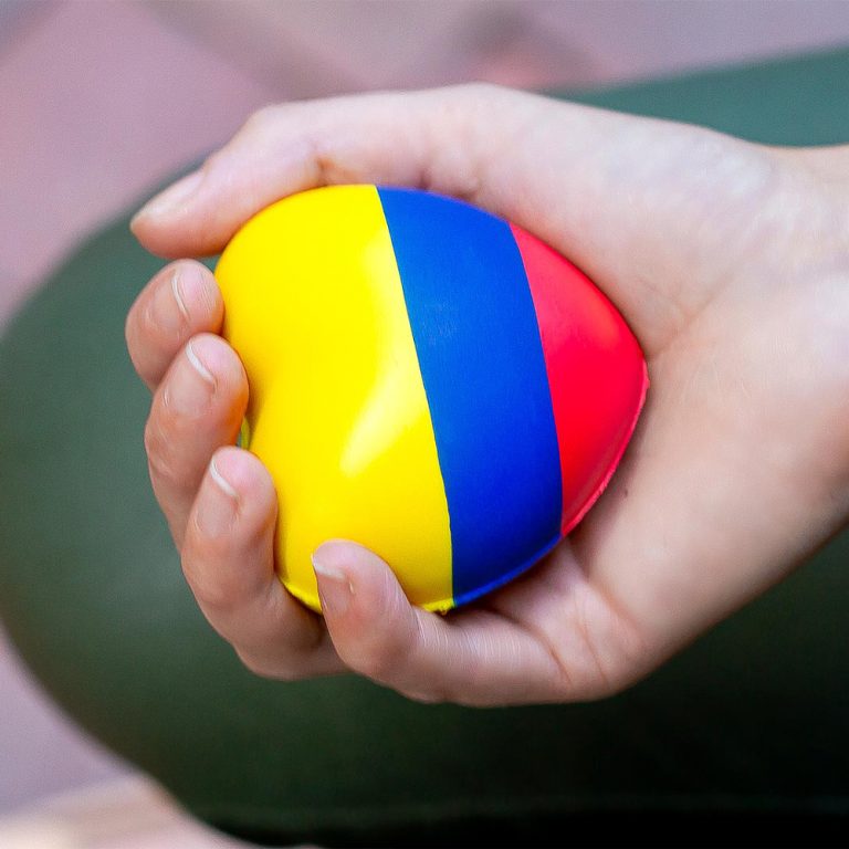 Antiestrés-Corazón-Tricolor-3